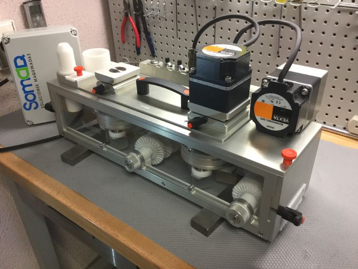 Alimentador Universal (Brush Box) para blister, Canula de Alimentación - Somaq